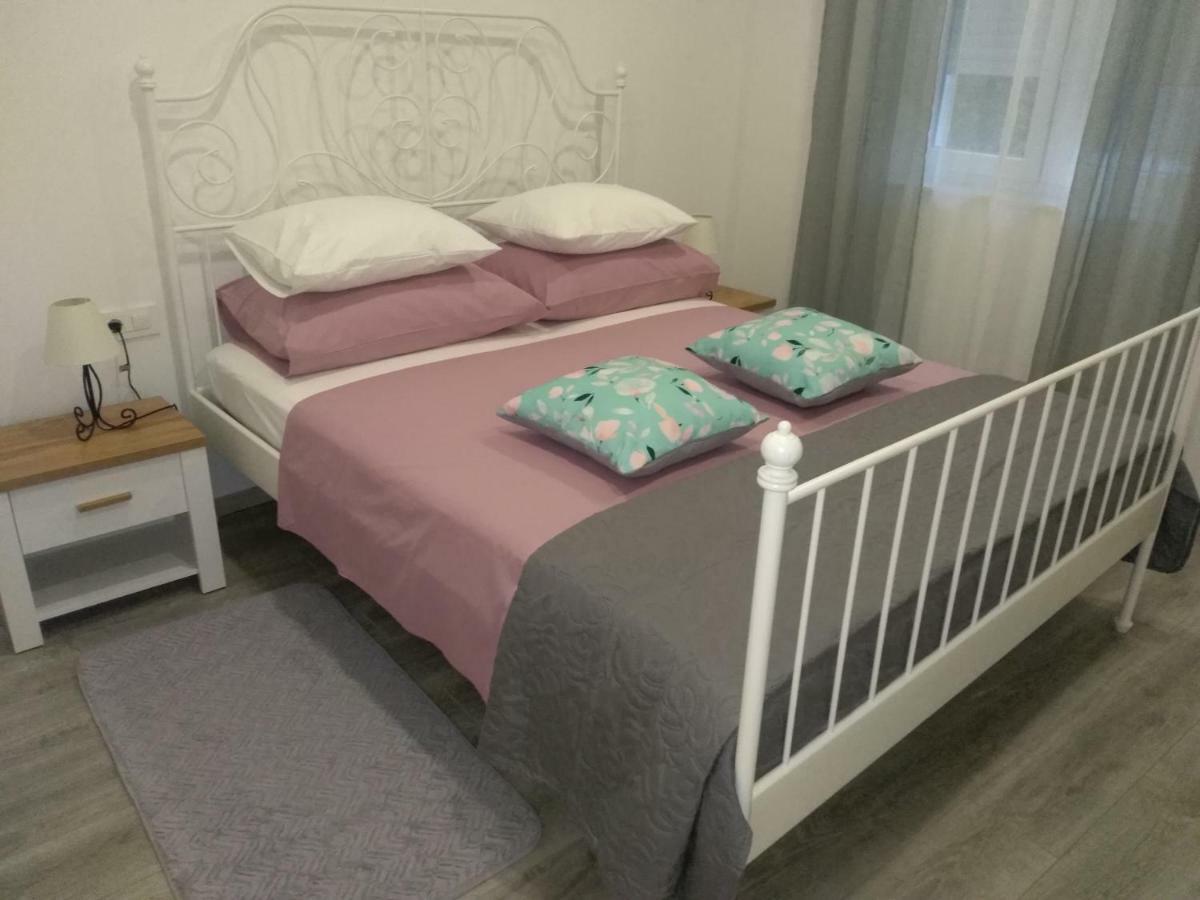 Apartment Simply Rodin Kastela Ngoại thất bức ảnh